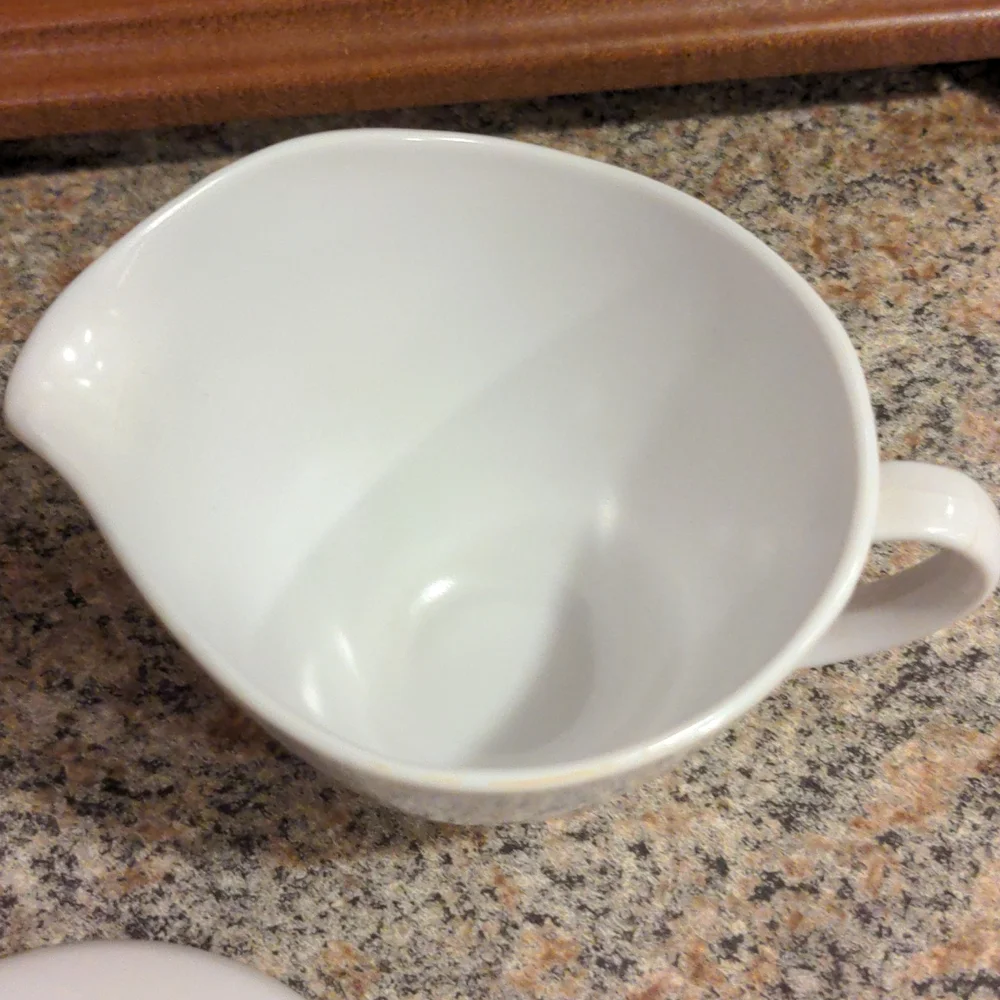 Vintage Melmac Set Sugar Lid Creamer Melamine White Pair Set Like new